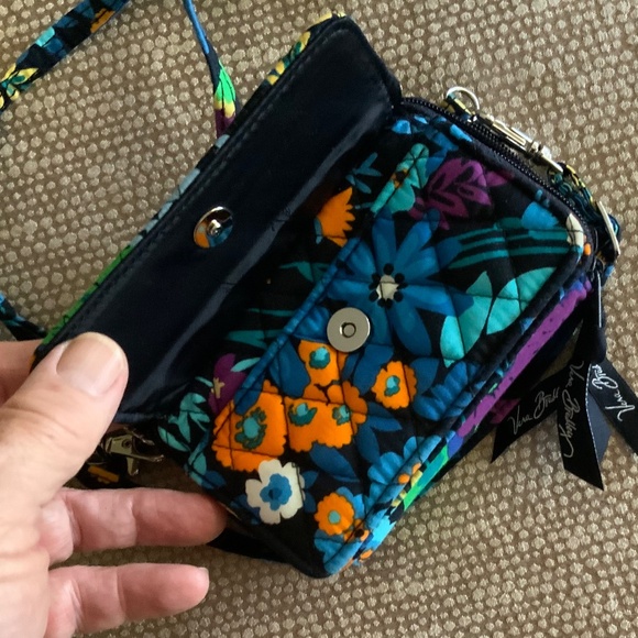 VERA BRADLEY CROSS BODY WALLET BLUE FLORAL 4” by 6” - Picture 5 of 5